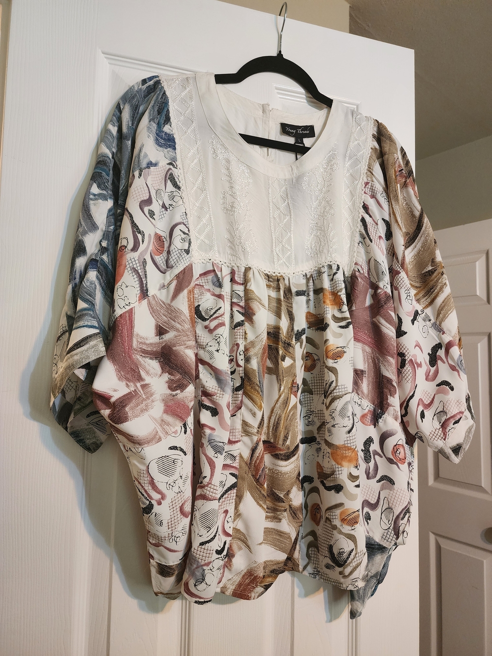 Charming Multicolor Brushstroke Peasant Blouse with White Yoke